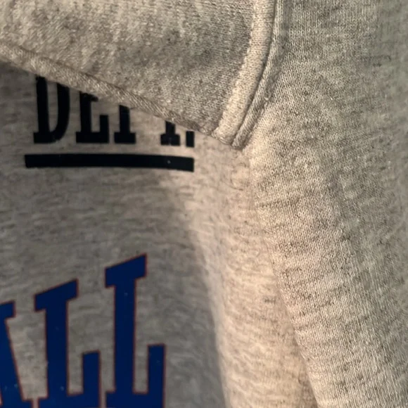 Altar’d State Greenwich Basketball Graphic Grey Sweatshirt Sz L/XL - Picture 6 of 9